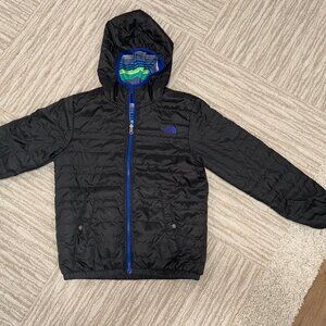 Boys The North Face Reversible Puffer Hooded Jacket Size M (10-12) LIKE NEW